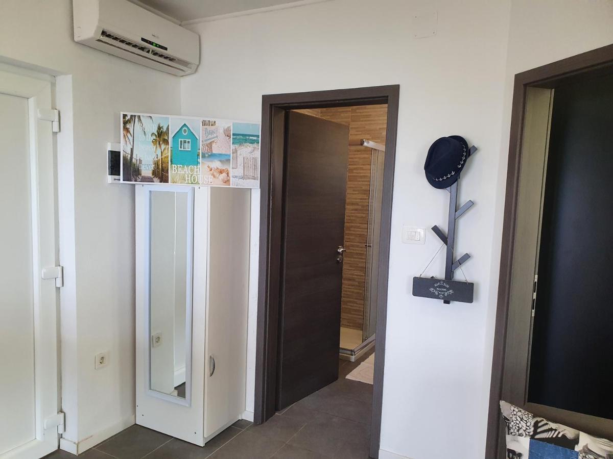Apartment Pikulo ノヴァリャ エクステリア 写真