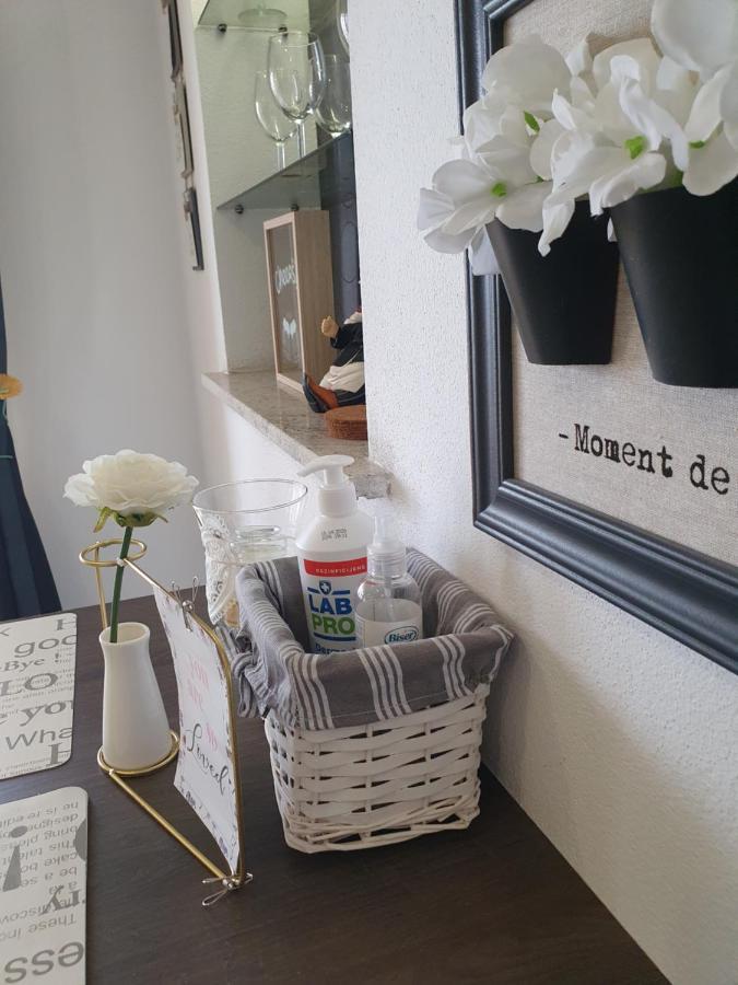 Apartment Pikulo ノヴァリャ エクステリア 写真